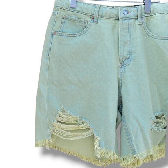 Wild Fable Women's green distressed high rise bermuda shorts - Picture 4 of 8